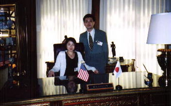 レックス・G・マーン社長のデスク